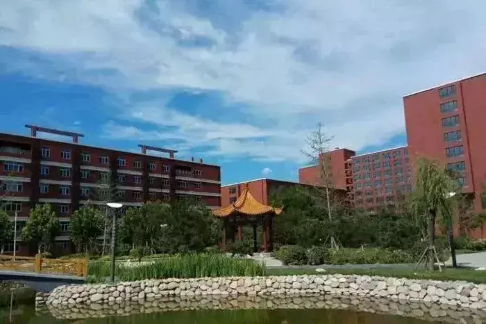中国政法大学在哪里（中国政法大学在哪里北京）