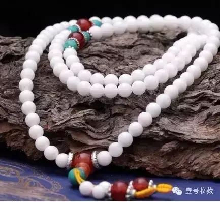 小叶紫檀适合什么人带(小叶紫檀手串适合女士带吗)