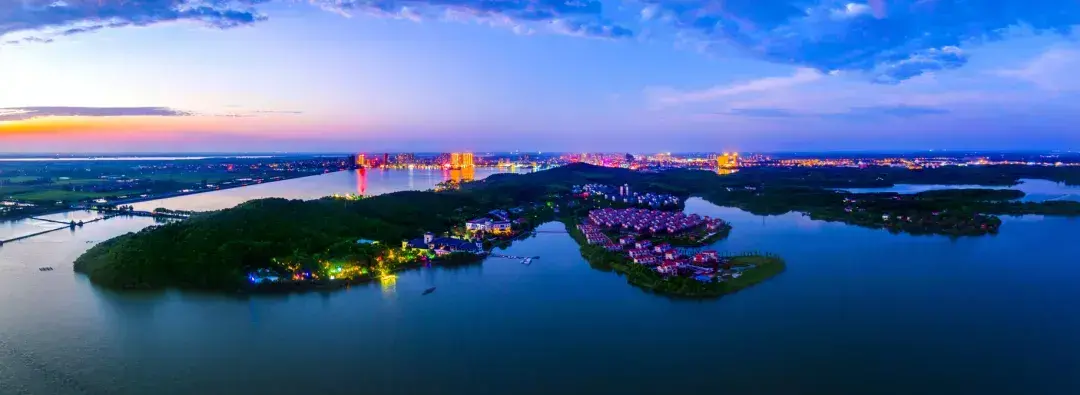 咸宁温泉哪个好又实惠(湖北咸宁的温泉本地推荐)