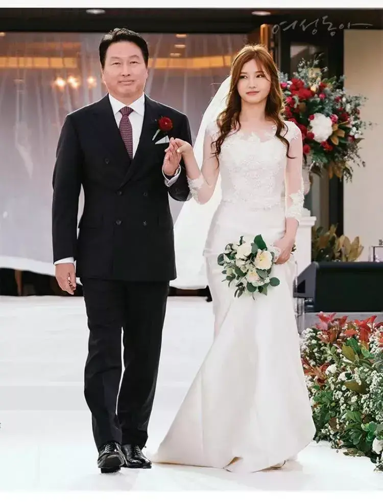 崔泰源与卢素英的世纪离婚案(崔泰源哪年出生的)