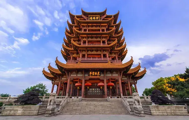 四大名楼分别在哪里(附中国四大名楼对应的诗句)