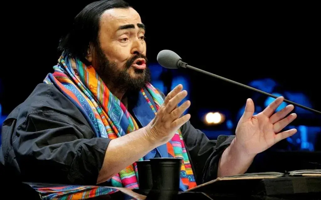 世界三大男高音是哪三位(世界著名三大男高音歌唱家)