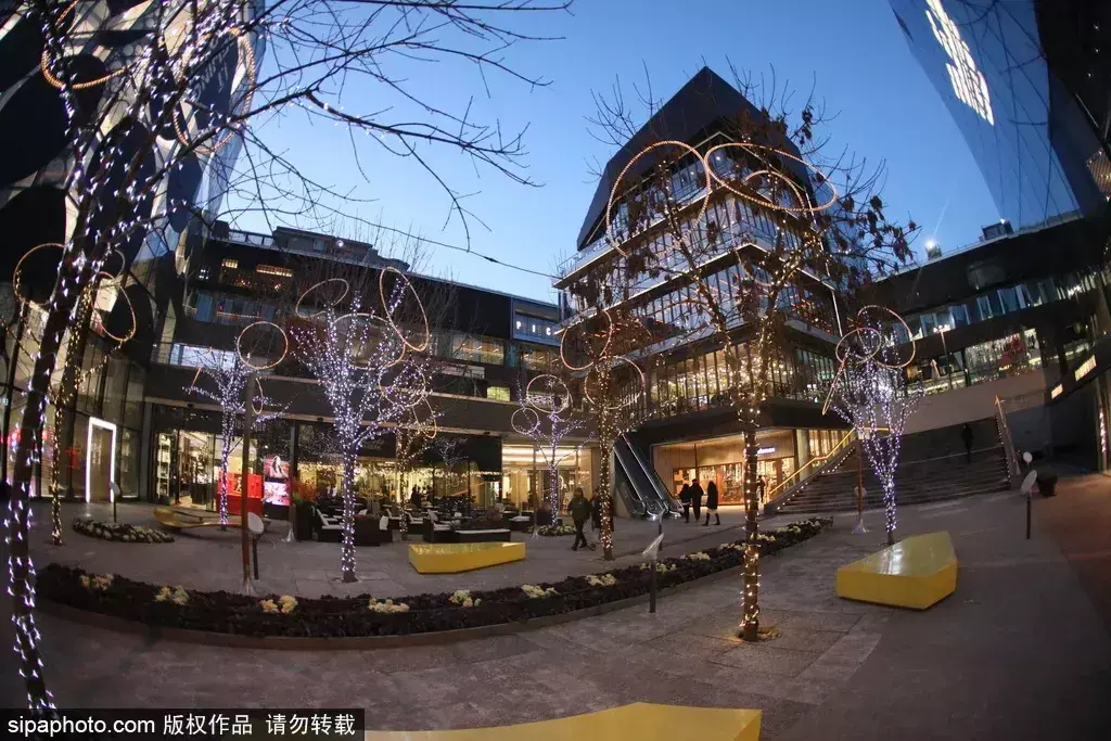 三里屯在北京哪个区（三里屯好玩吗）