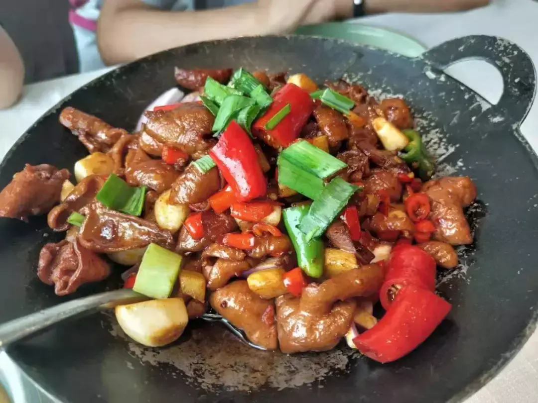 湘菜馆名字叫什么更让人记住(好听的湘菜馆名字大全)