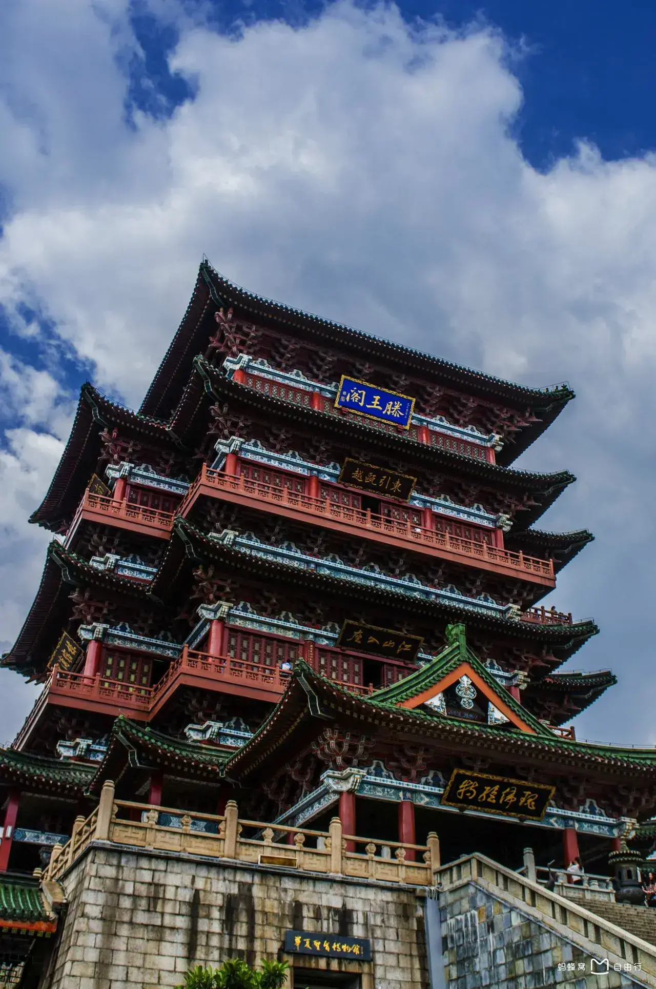 四大名楼分别在哪里(附中国四大名楼对应的诗句)