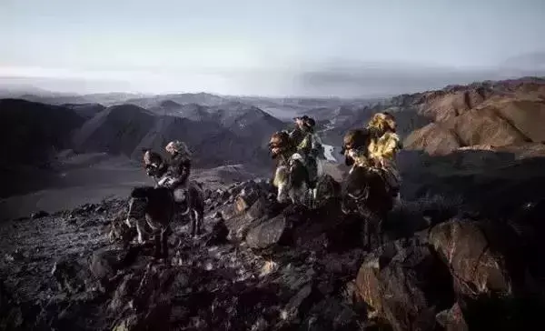 查腾族有多少人(查腾族的居住范围及风俗介绍)