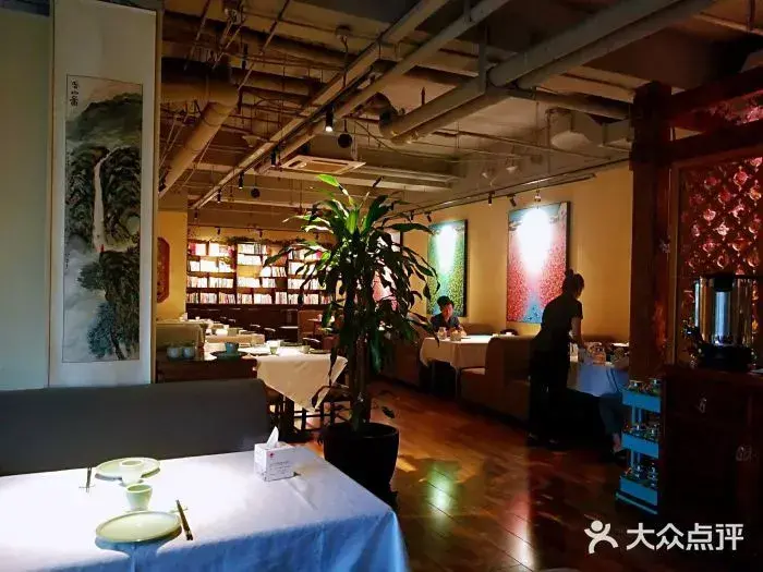 湘菜馆名字叫什么更让人记住(好听的湘菜馆名字大全)