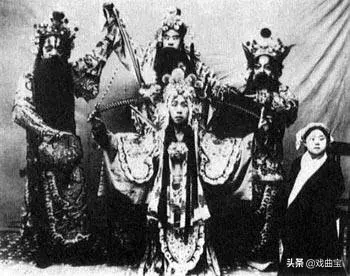 京剧有多少年历史2022（中国传统京剧介绍及起源）