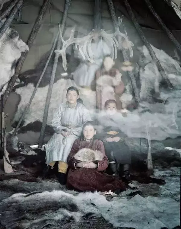 查腾族有多少人(查腾族的居住范围及风俗介绍)