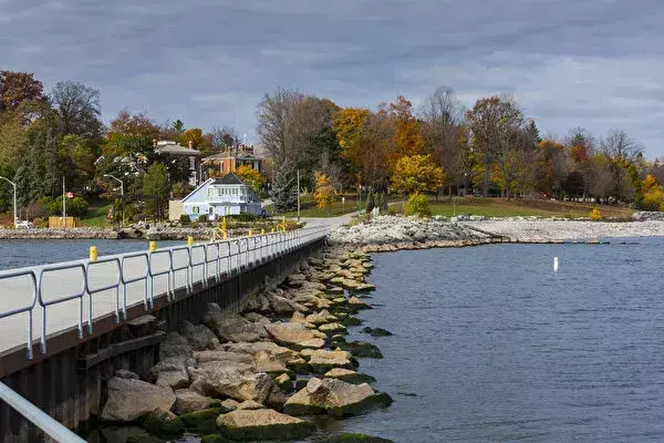 加拿大最适合居住的地方（加拿大有多少平方公里）